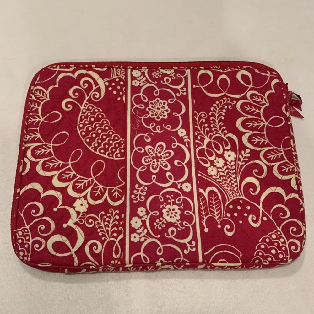 Vera Bradley Padded Computer Sleeve RETIRED Pattern Twirly Birds Pink 2010-2011